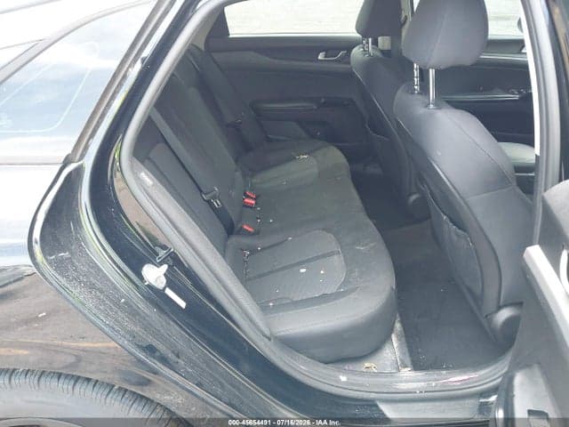2021 KIA K5 LXS 8