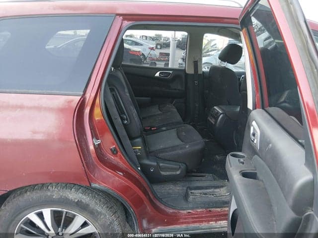 2017 NISSAN PATHFINDER SV 8