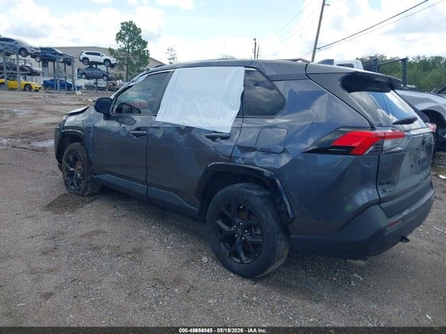 2023 TOYOTA RAV4 LE 3