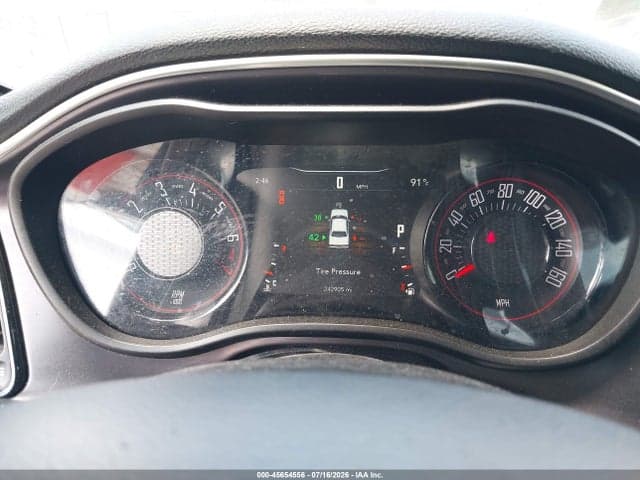 2017 DODGE CHALLENGER SXT PLUS 4