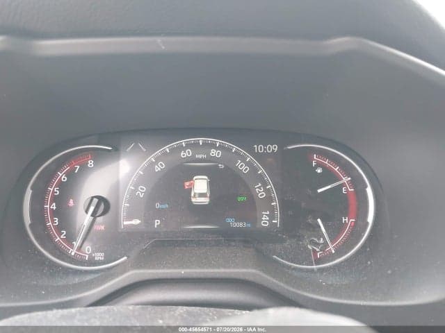 2025 TOYOTA RAV4 XLE 7