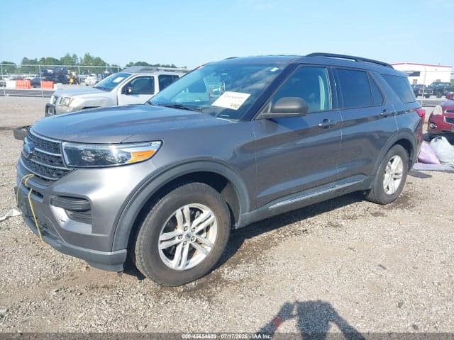 2021 FORD EXPLORER XLT 2