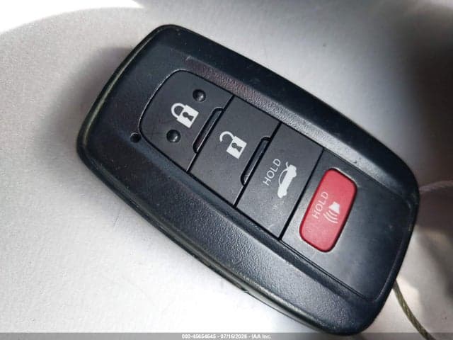 2024 TOYOTA CAMRY SE 11