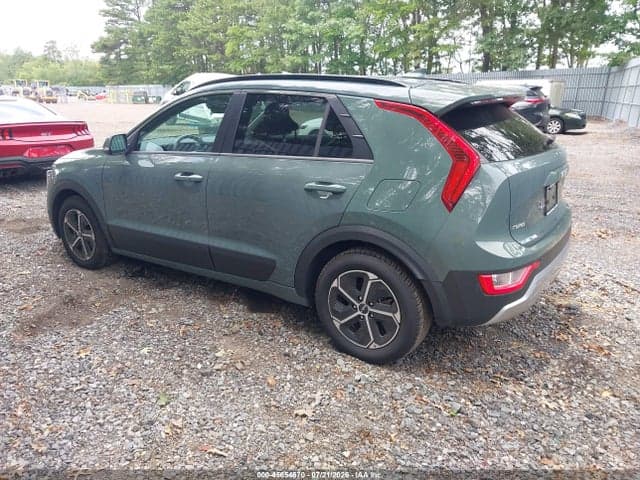 2023 KIA NIRO EX 3