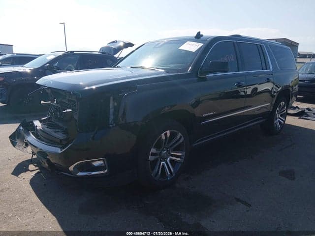2018 GMC YUKON XL DENALI 2