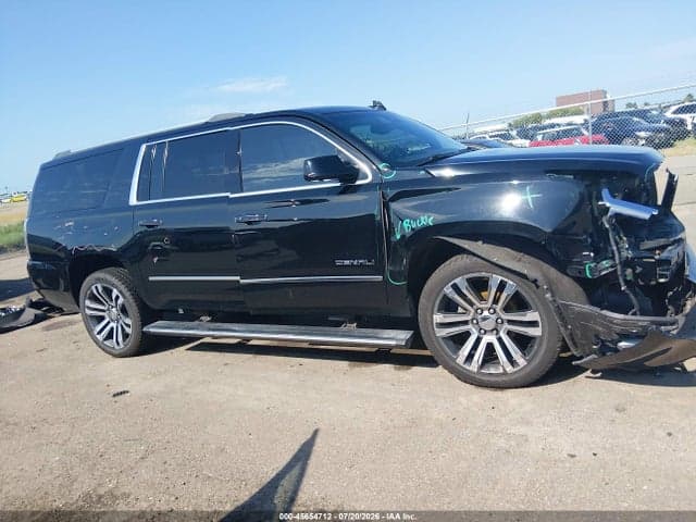 2018 GMC YUKON XL DENALI 13