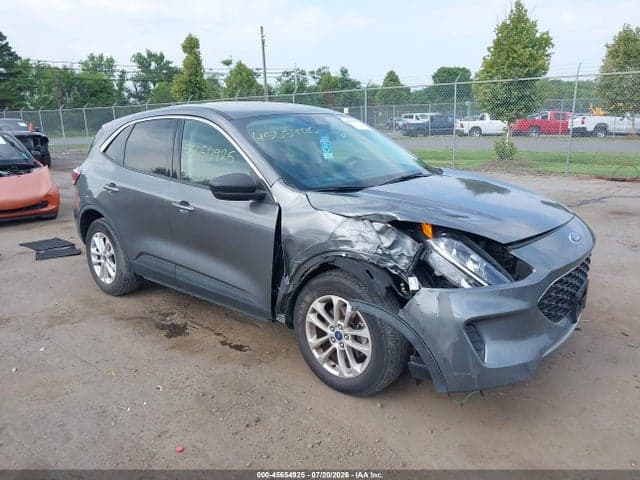 2022 FORD ESCAPE SE 1