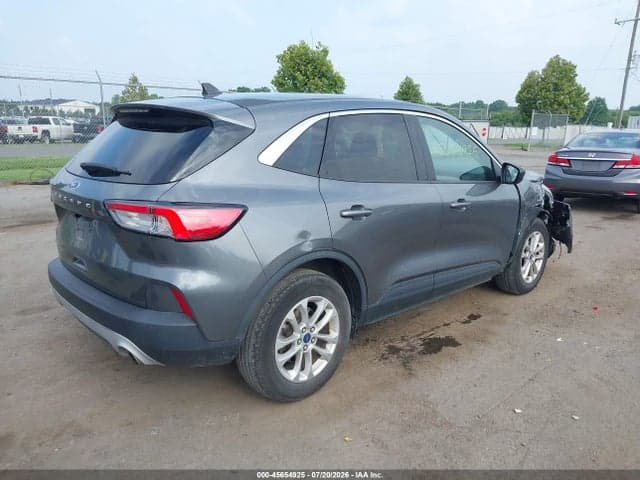 2022 FORD ESCAPE SE 4