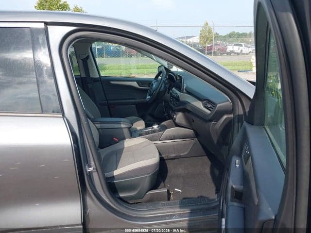 2022 FORD ESCAPE SE 5