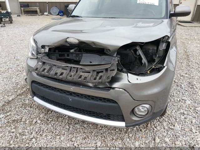 2018 KIA SOUL + 6
