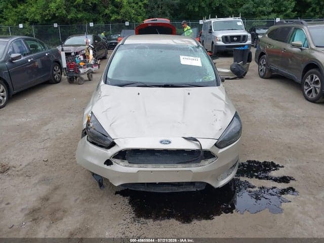 2017 FORD FOCUS SE 13