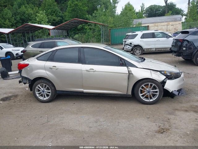 2017 FORD FOCUS SE 14