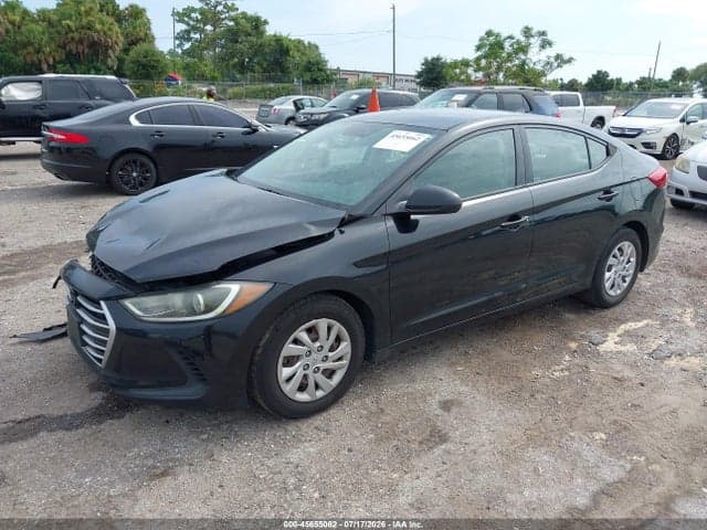 2017 HYUNDAI ELANTRA SE 2