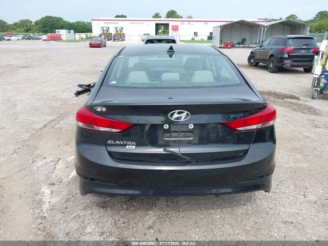2017 HYUNDAI ELANTRA SE 16