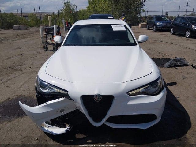 2018 ALFA ROMEO GIULIA TI SPORT RWD 13