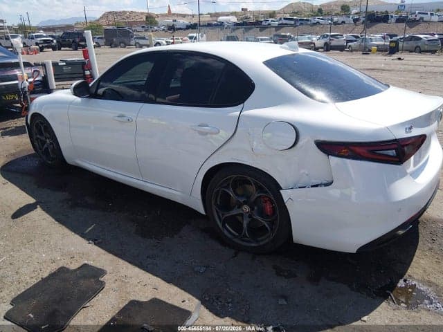 2018 ALFA ROMEO GIULIA TI SPORT RWD 3