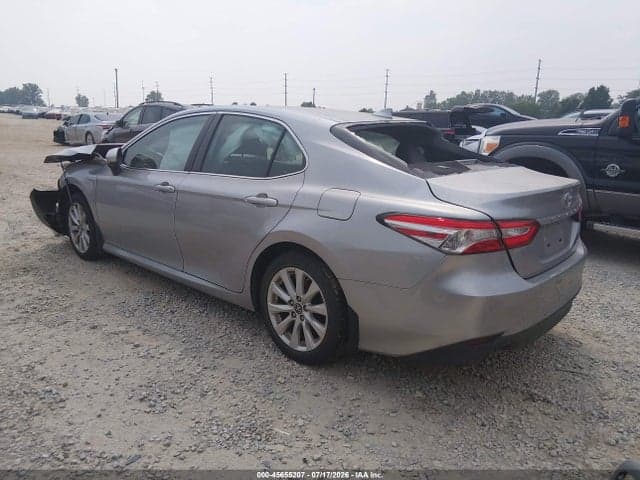 2019 TOYOTA CAMRY LE 3