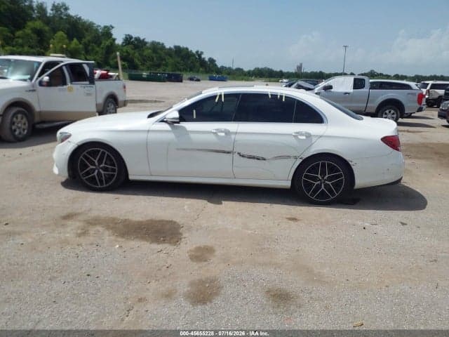2017 MERCEDES-BENZ E 300 14