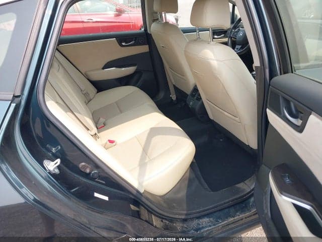 2020 HONDA CLARITY PLUG-IN HYBRID TOURING 8