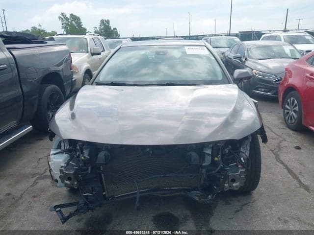2018 TOYOTA CAMRY XSE 12
