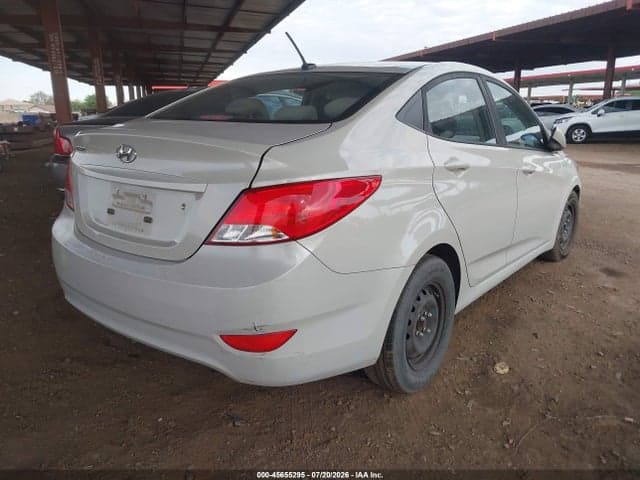2017 HYUNDAI ACCENT SE 4