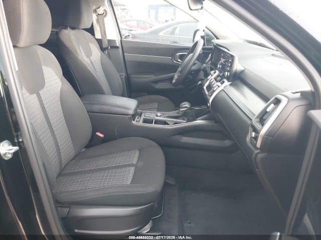 2022 KIA SORENTO LX 5