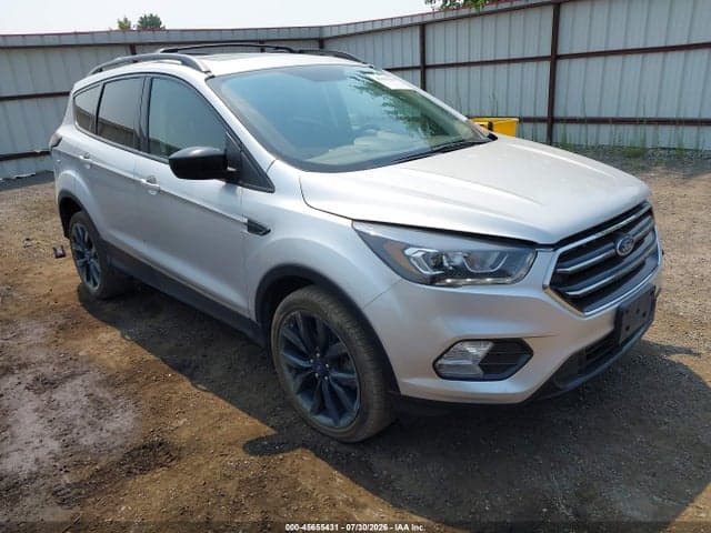 2017 FORD ESCAPE SE - 1