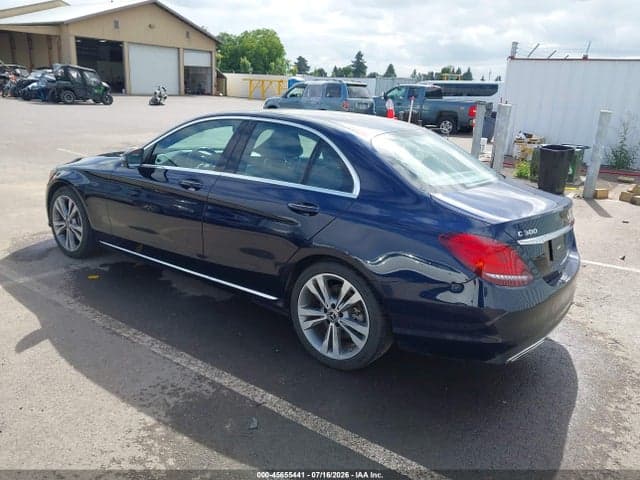 2019 MERCEDES-BENZ C 300 3