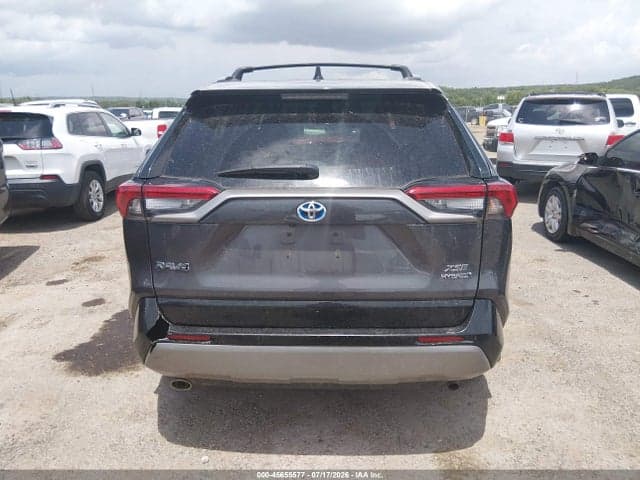 2024 TOYOTA RAV4 HYBRID XSE 16