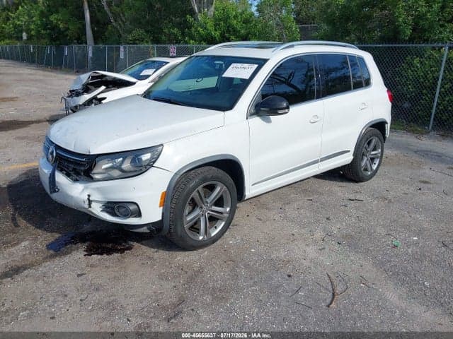 2017 VOLKSWAGEN TIGUAN 2.0T SPORT 2