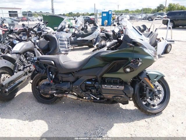 2024 HONDA GL1800 B 12