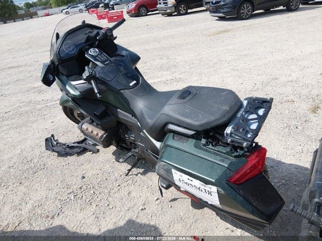 2024 HONDA GL1800 B 3