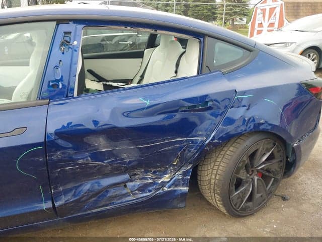 2024 TESLA MODEL 3 PERFORMANCE ALL-WHEEL DRIVE 16