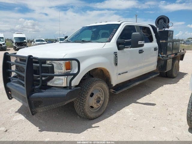 2020 FORD F-350 CHASSIS XL 2