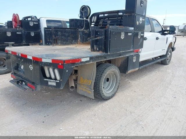 2020 FORD F-350 CHASSIS XL 4