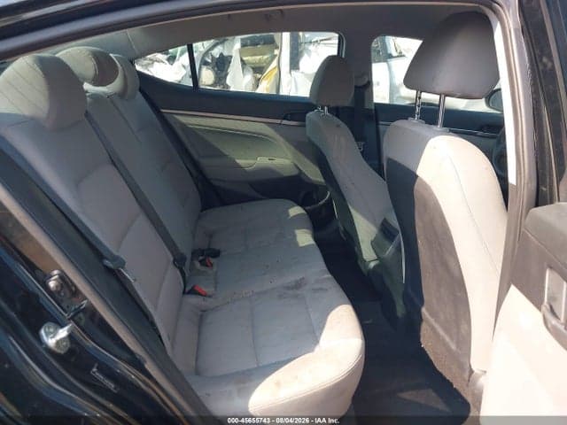 2018 HYUNDAI ELANTRA SEL 8