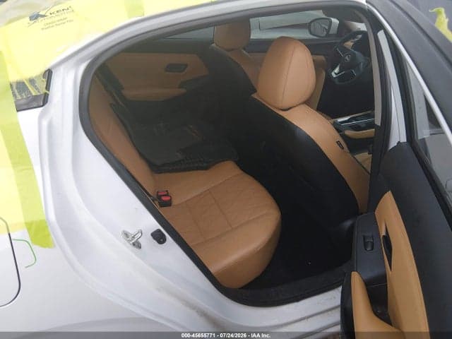 2024 NISSAN SENTRA SV XTRONIC CVT 8