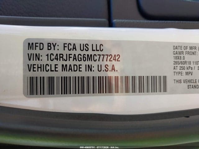 2021 JEEP GRAND CHEROKEE LAREDO X 4X4 9
