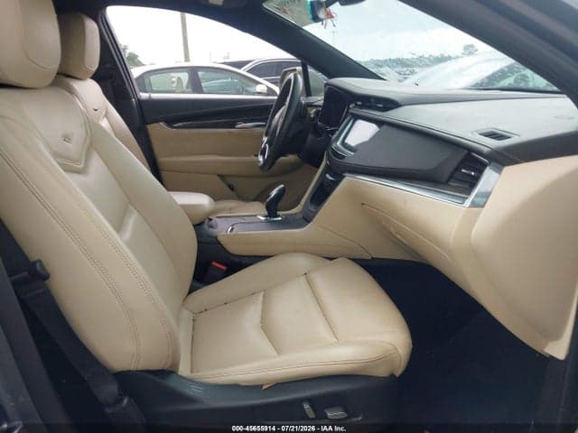 2018 CADILLAC XT5 STANDARD 5