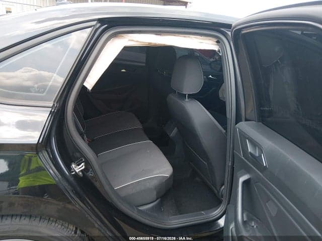 2025 VOLKSWAGEN JETTA 1.5T SPORT 8