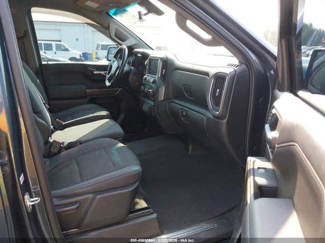 2019 CHEVROLET SILVERADO 1500 RST 18