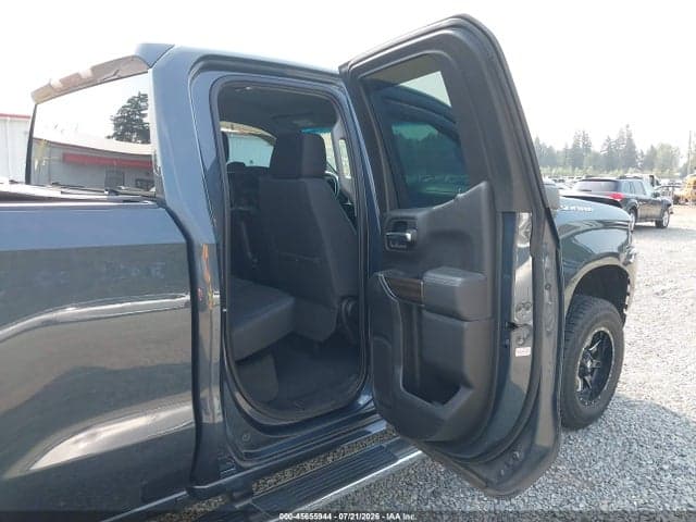 2019 CHEVROLET SILVERADO 1500 RST 8
