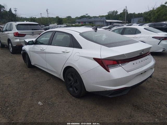 2021 HYUNDAI ELANTRA SEL 3