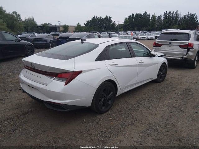 2021 HYUNDAI ELANTRA SEL 4