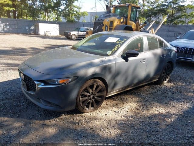2022 MAZDA MAZDA3 CARBON EDITION 2