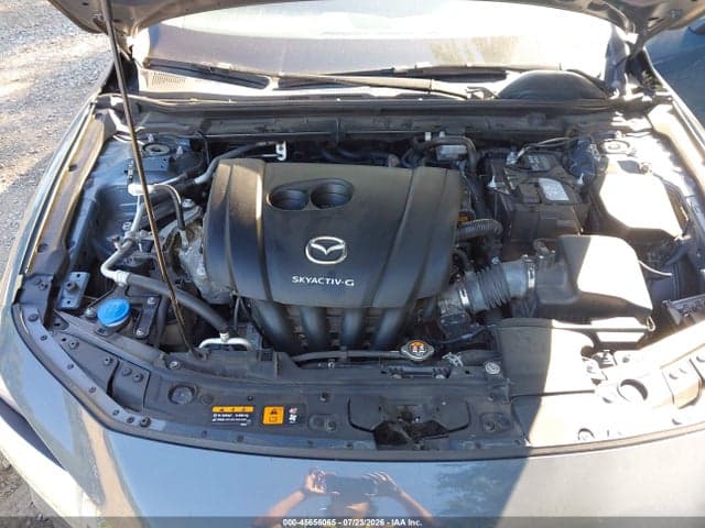 2022 MAZDA MAZDA3 CARBON EDITION 10