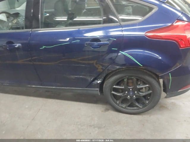 2016 FORD FOCUS SE 6