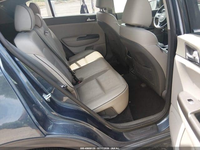 2017 KIA SPORTAGE EX 8