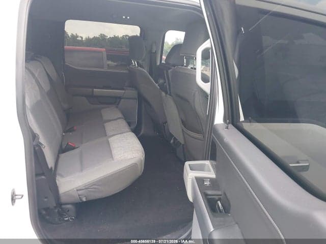 2022 FORD F-150 XLT 8