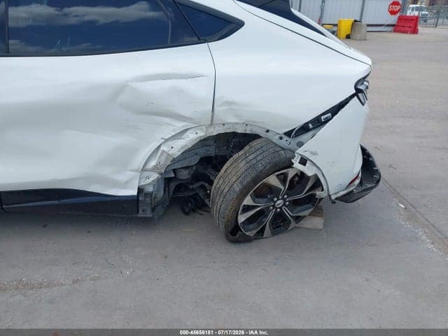 2021 FORD MUSTANG MACH-E PREMIUM 6